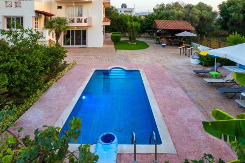 Villa Rea Luxury 5 bdrs with swimming pool