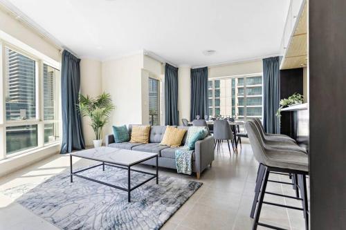 Breathtaking Marina View - Spacious Apartment, Dubai (foto 4)