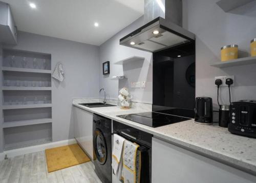 Seadmed, Stay Indigo in Ballycastle