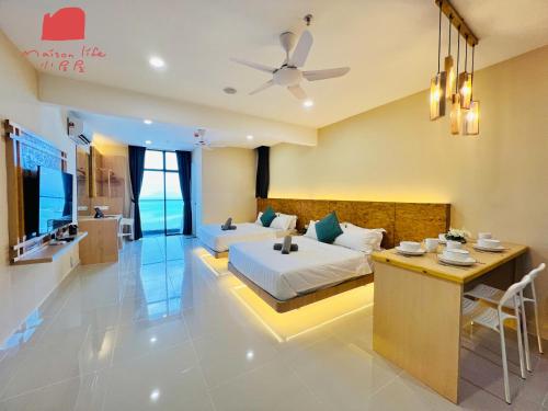 The Shore Maison Life Small Stay House in Kota Kinabalu