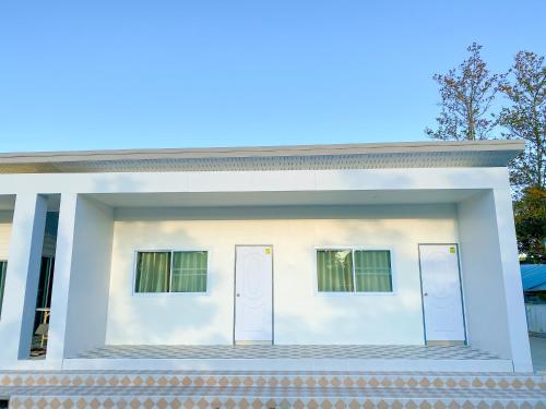 Exterior view, บ้านพักสิริ มุกดาหาร (Baan Siri Mukdahan ) in Mukdahan