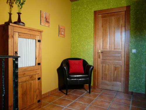 Apartamentos Rurales L´Abiseu - Accommodation - Caboalles de Abajo