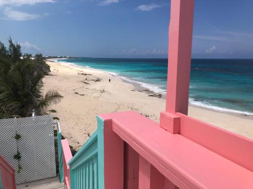 Tiny Bahamas beach home