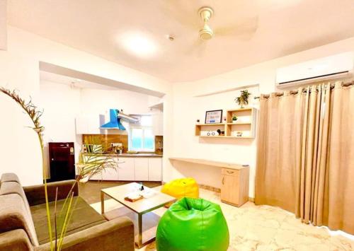 LimitLessTrip com- Comfortable Stay in Big 1 BHK at sector 168 #Advent #JP Hospital #Expo #Felix Hospital