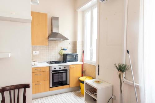 Here's a new Laura's place - close to San Pietro, Rom (Foto 10)