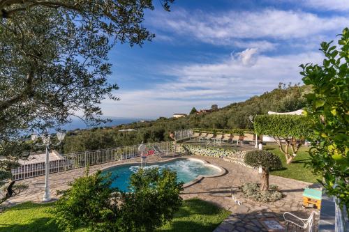 Villa Marika - PRIVATE HEATED POOL