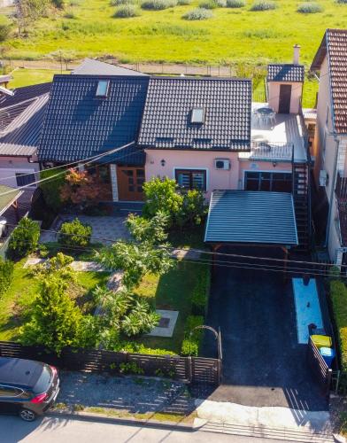 Exterior view, Studio apartment OAZA in Sisak