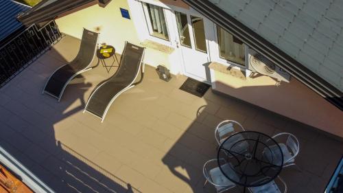 Balcony/terrace, Studio apartment OAZA in Sisak