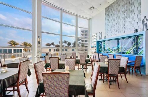 Large luxurious direct ocean front Penthouse or Deluxe one bedroom ocean front condo-free parking