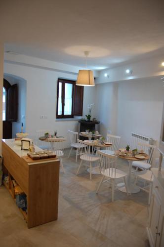 Ēdiens un dzērieni, MIRANDOLINA Bed and Breakfast in Rocca Di Cambio