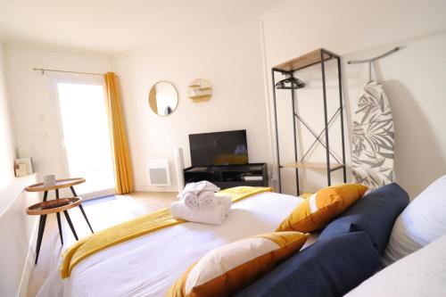 Le Néo - Studio cozy avec lit double et cour privative - Location saisonnière - Bergerac