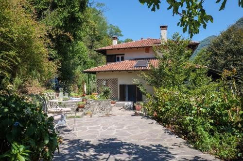  Villa am Rosengarten in Cerro Lago Maggiore