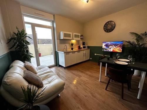 Appartement au rez de chaussé idéalement situé avec terrasse - Location saisonnière - Boulogne-sur-Mer