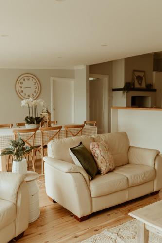 Linden Cottage Farm Stay in Cunningar