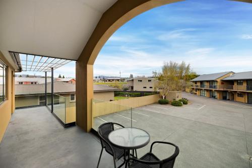 شرفة/ تراس, Avenue Motel in الكسندرا