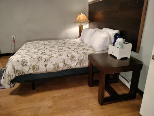 LOVELY ONE BEDROOM BASEMENT PLACE in Frederick, USA