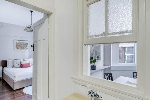 Coogee Classic - Coastal Gem Close to Beach - image 13