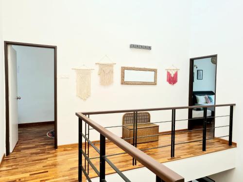 Ocean 25 Shamrock Beach Big Group 6 Bedroom 5 Bathroom with Pool