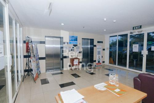 Redliving Apartemen Grand Sentraland - AT Properti Tower Pink