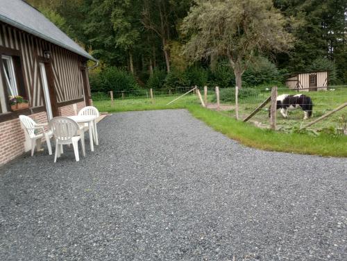 La Cour Angot in Cormeilles