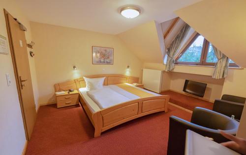 Hotel Sauerländer Hof - image 9