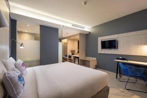 Solia Premier Room with Balcony and Free In-house activities image 5