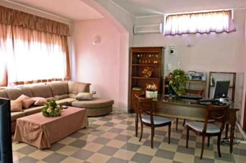 Residence Hotel La Commenda