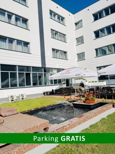CKS Warszawa (Centrum Konferencyjno-Szkoleniowe CS Natura Tour), Варшава