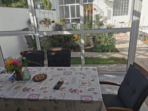 Mama, Osijek (foto 6)