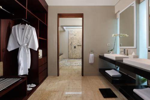 Two-Bedroom Villa with Private Pool image 9