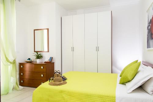 Apartment with Balcony image 10
