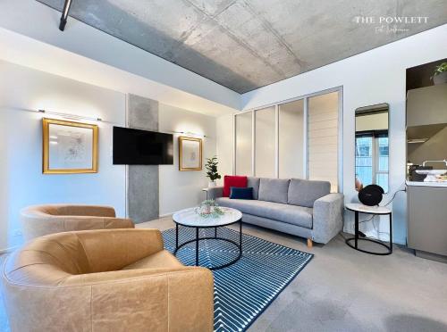صالة مشتركة/ منطقة التلفزيون, The Powlett - East Melbourne by Ready Set Stay in East Melbourne