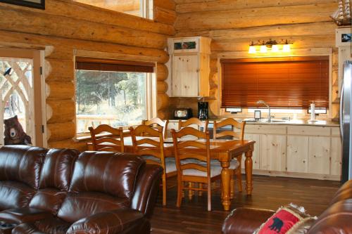 virtuve, Anchor Point Captain Cook Lodge in Enhorpointa (AK)