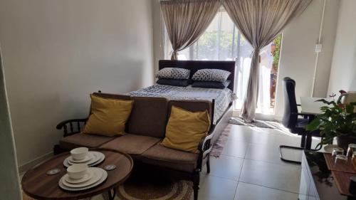 Mahlobo Guest Suite