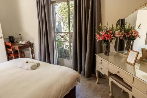 Hidden Grace Hidden Grace