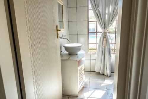 Hidden Grace Hidden Grace