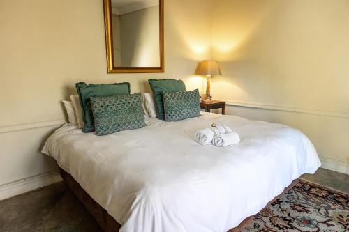 Hidden Grace Hidden Grace