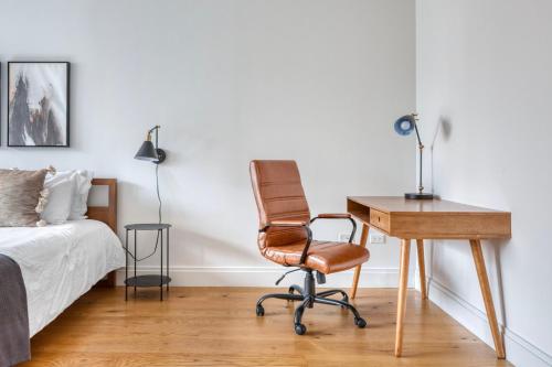 Upper E Side 2BR w Gym WD nr the MET NYC-298, New York (photo 9)