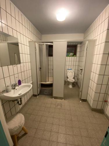 Bathroom, Apartment Keller Wohnung Wurzburg Gerbrunn in Gerbrunn