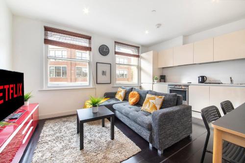 Luxury Central London Apartment - Farringdon, London (photo 7)