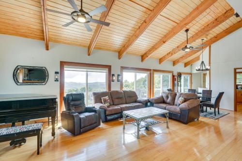 Blowing Rock Home with Hot Tub and Mountain-View Deck!