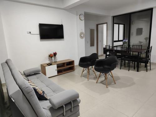 Hermoso y Acogedor Apartamento en primer piso.