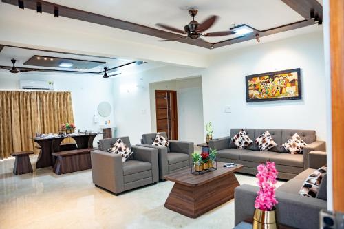 MAHAS Vrindavan by MAHAS Homestays - 3 BHK Flats - Fully Airconditioned