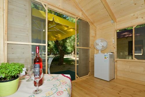 2 double beds