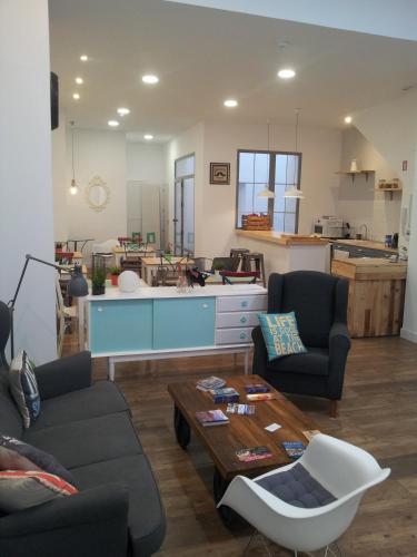Hotel Smile & Co Hostal Boutique - image 5