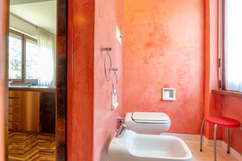 Bathroom, B&B Villa Ghira Como in Tavernerio