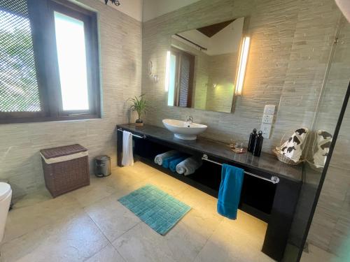Apartment with Balcony image 8