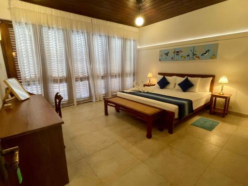 Apartment with Balcony image 7