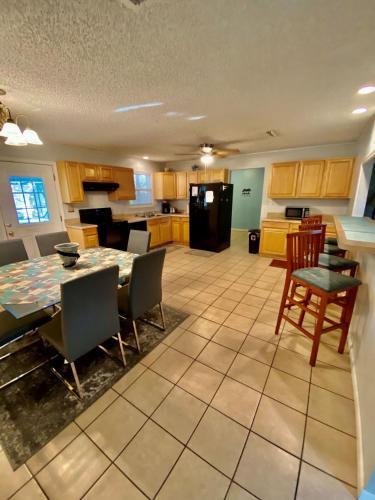 HOUSE Private Pool WALK TO BEACH Golf Cart Rental in Panama City (FL)