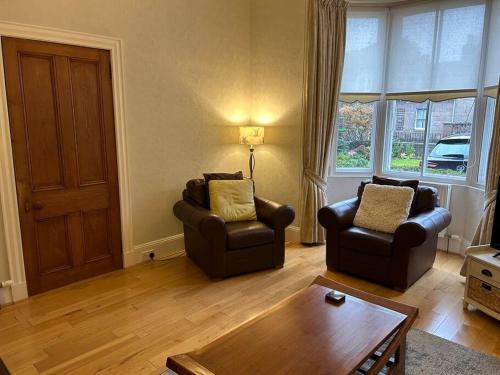 Spacious 2 Bedroom Flat in heart of Ballater